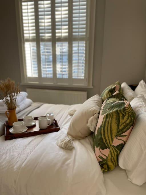 Stunning South Kensington Flat Апартаменты Лондон