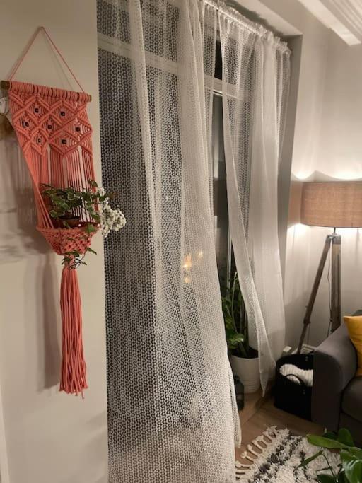 Апартаменты Stunning South Kensington Flat *