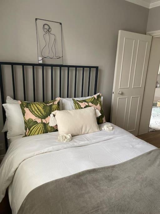 Stunning South Kensington Flat Апартаменты Лондон